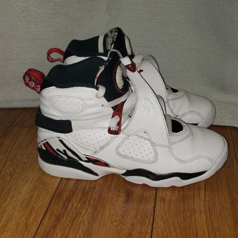 Jordan Retro 8 'ALTERNATE' Bugs Bunny